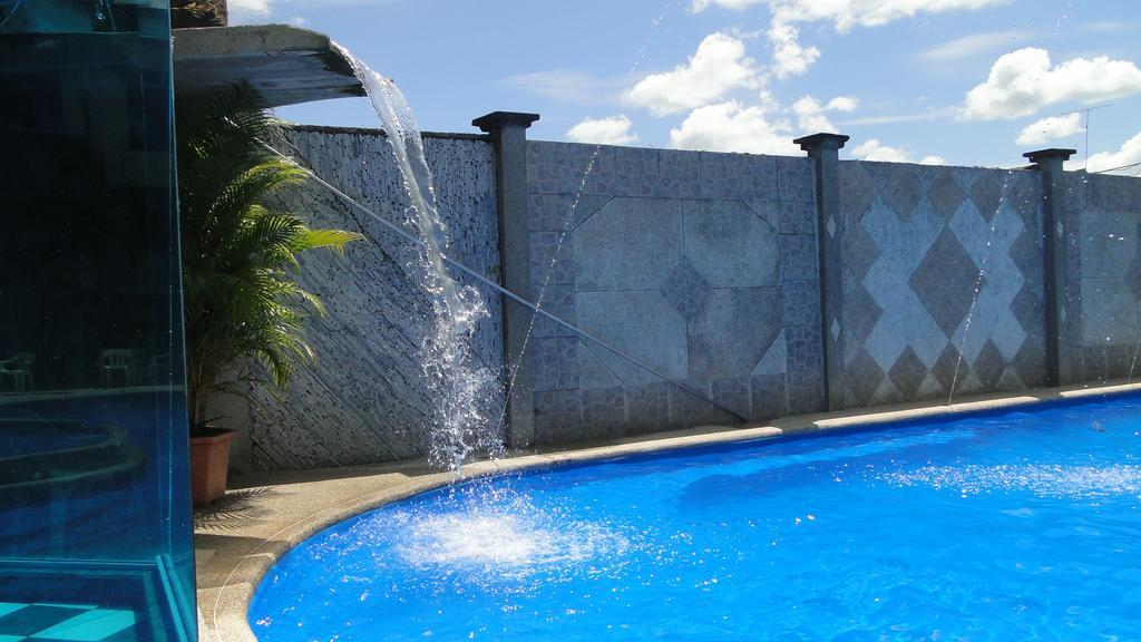 La Cascada Hotel